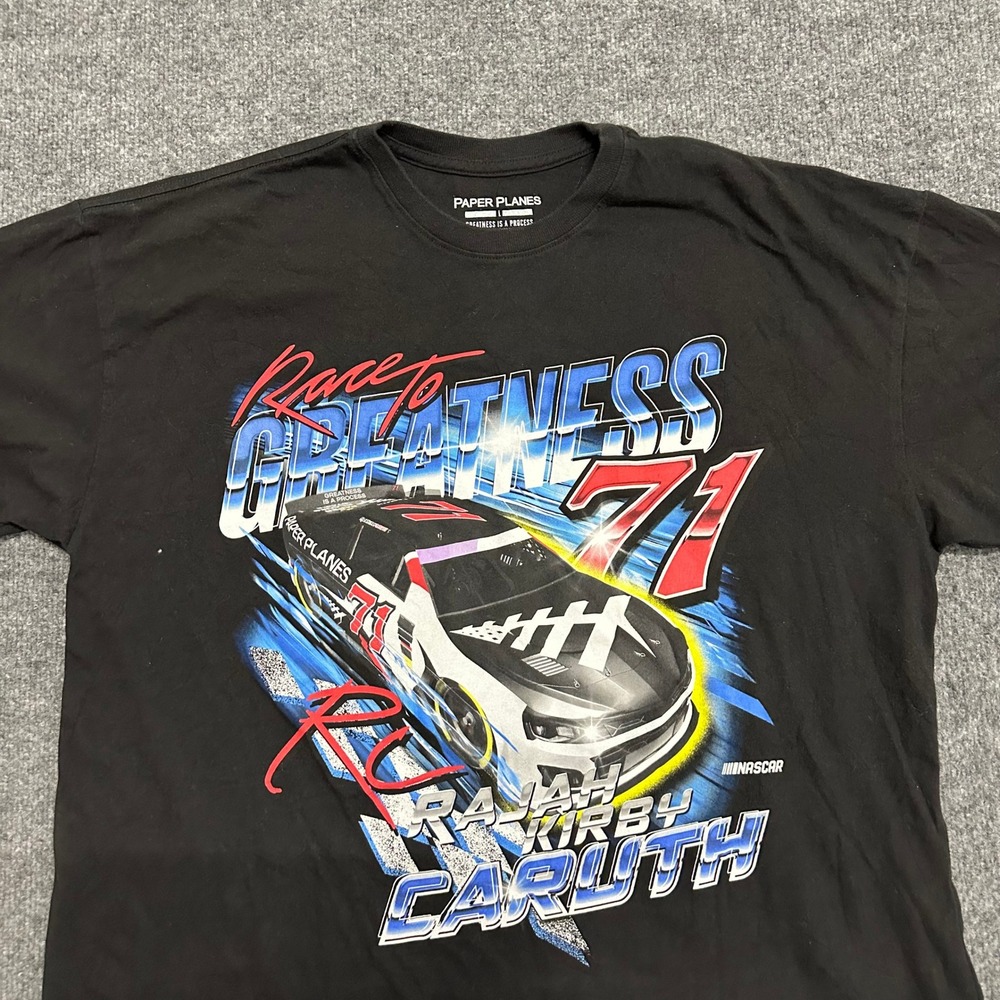 Paper Planes T-Shirt Mens Size L Black Rajah Caruth NASCAR Race To Greatness 71